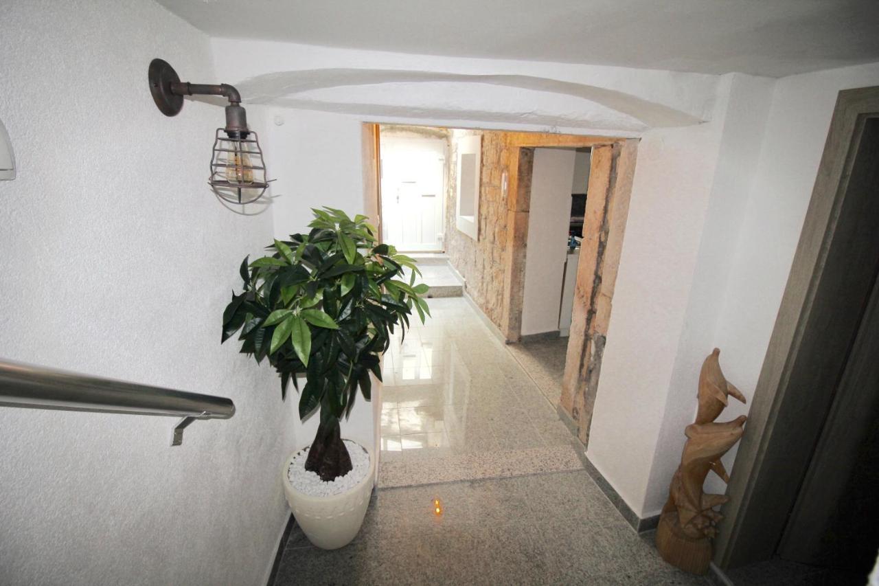Town House In The Centre Of Historic Trogir别墅 外观 照片
