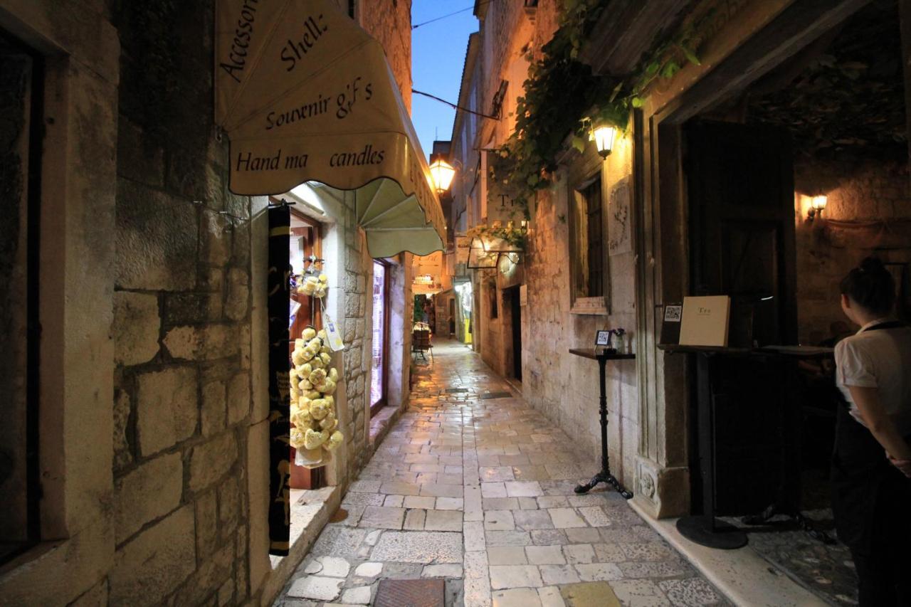 Town House In The Centre Of Historic Trogir别墅 外观 照片
